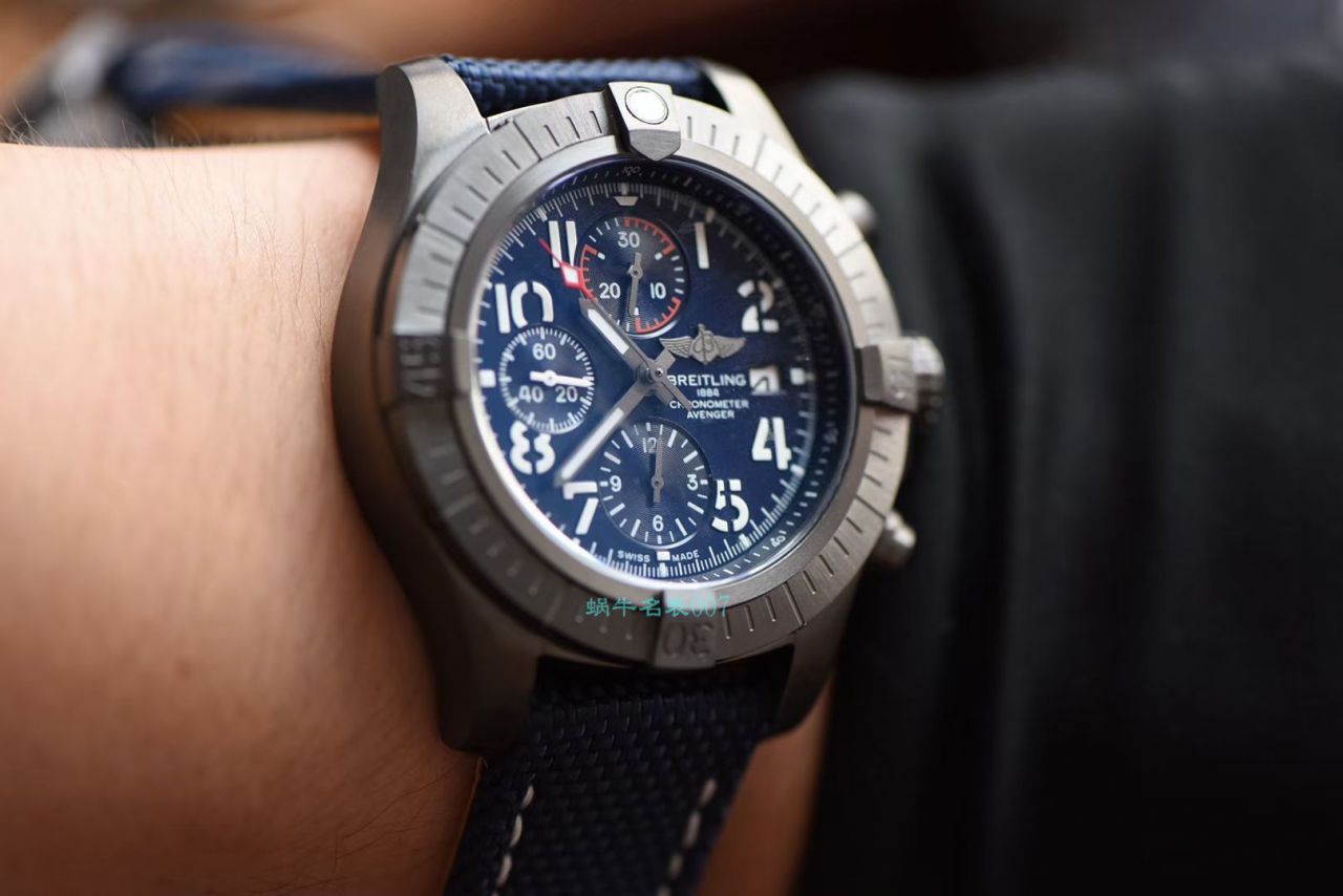 XF Factory  top 复刻高仿 Breitling 手表复仇者系列A13317101C1X2 wrist watch  / BL193