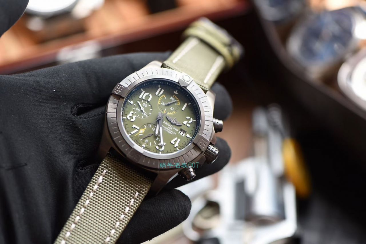 OX Factory 1比1高精仿 Breitling 手表复仇者系列V13317101L1X1 wrist watch  / BL192