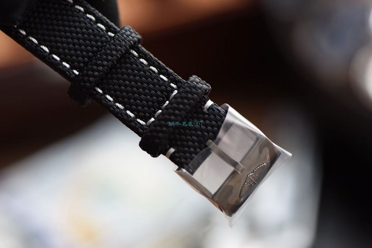 【 Video analysis 】OXF高仿手表 Breitling 复仇者GMT双时区V32395101B1X1 wrist watch  / BL196