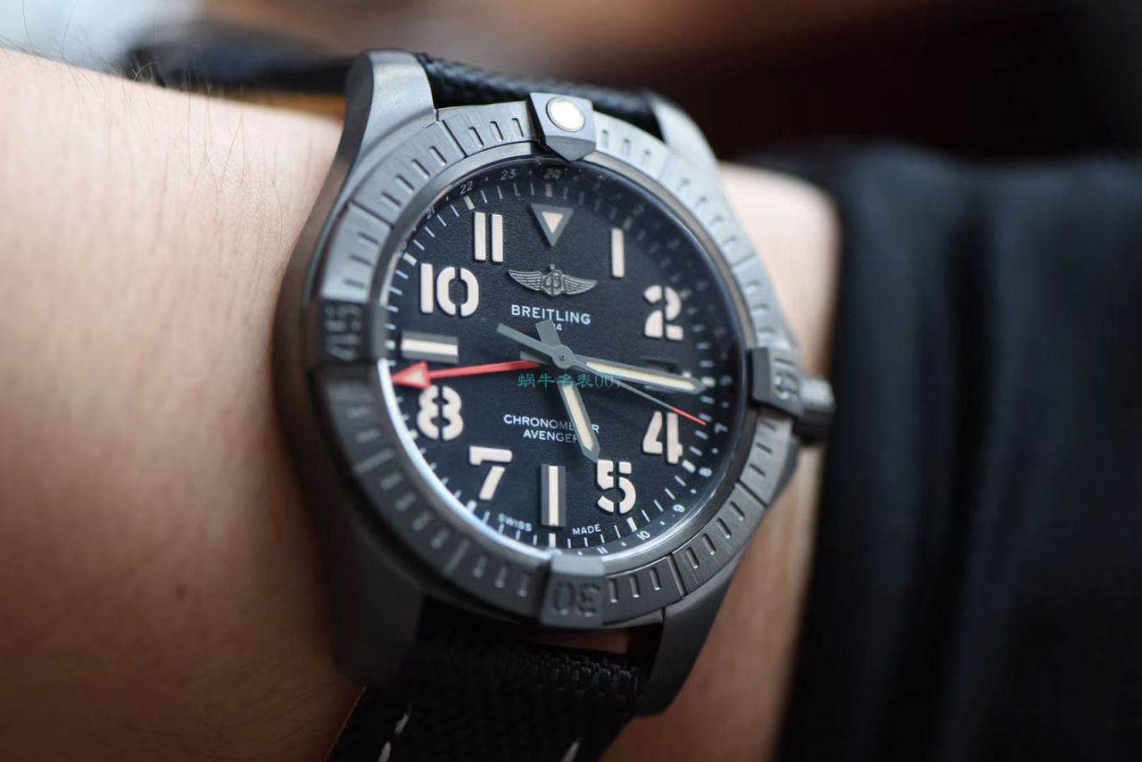 【 Video analysis 】OXF高仿手表 Breitling 复仇者GMT双时区V32395101B1X1 wrist watch  / BL196