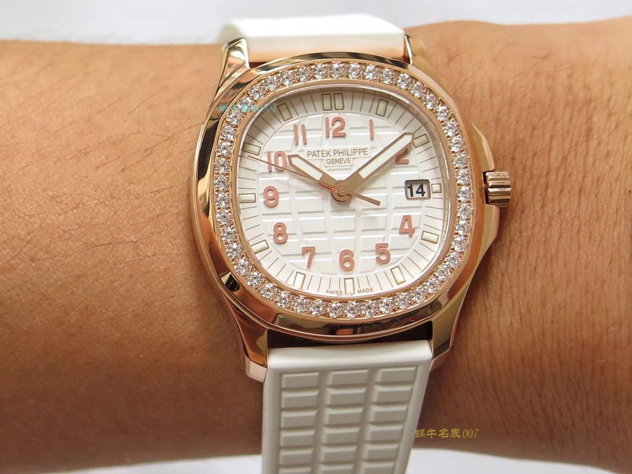 PPF Factory 超A高仿手表 PATEK PHILIPPE AQUANAUT女款5068R-010 / BD321
