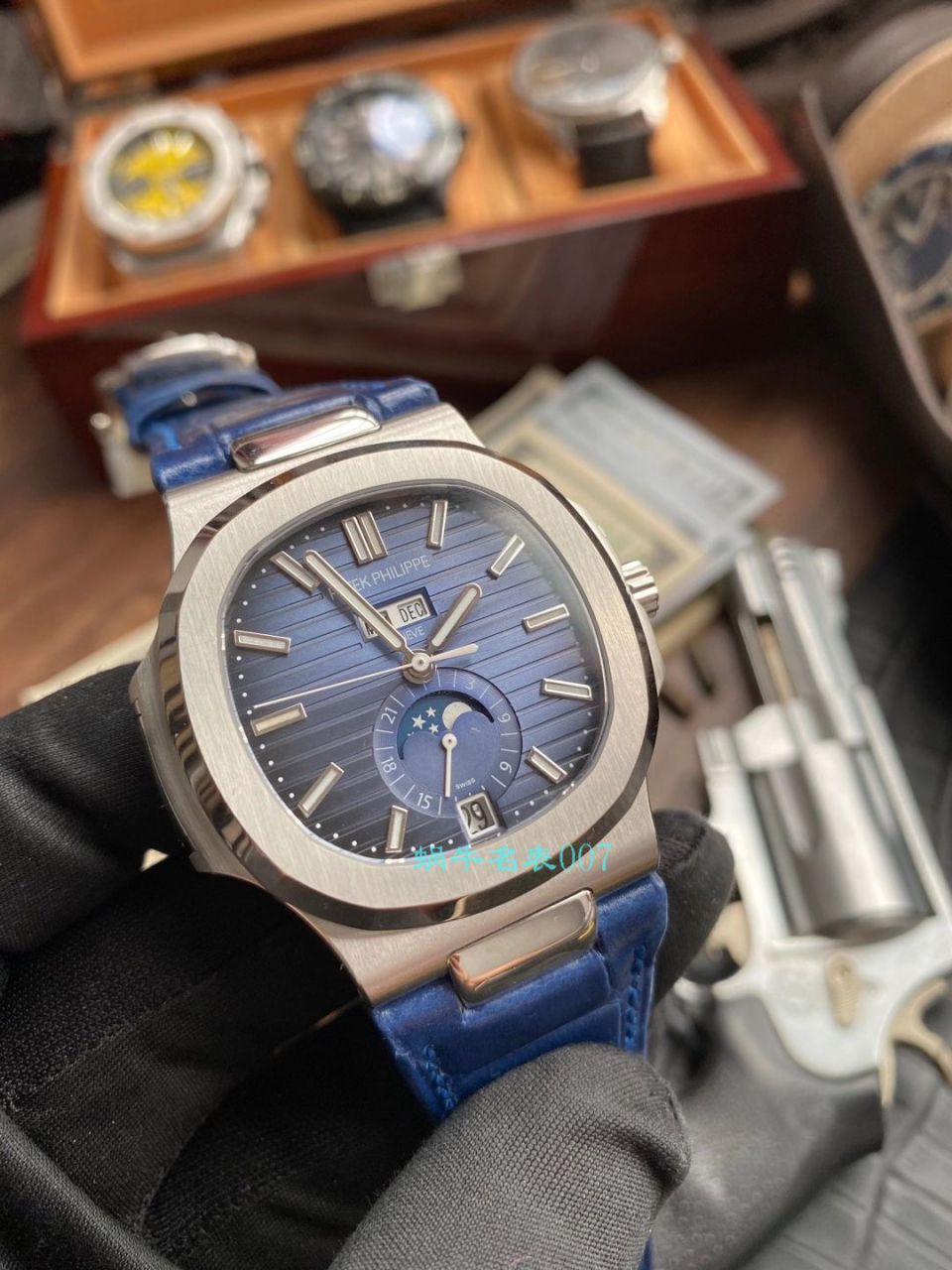 GR Factory  PATEK PHILIPPE  Nautilus 高仿手表V2版本5726/1A-014真月相 / BD327