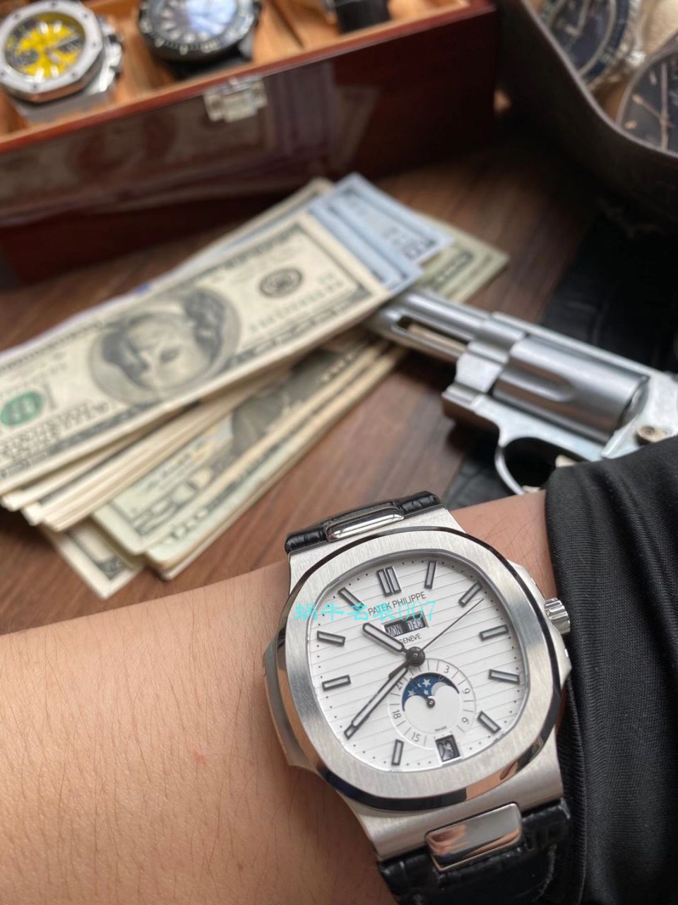 GR Factory  PATEK PHILIPPE  Nautilus 复刻高仿手表V2版本5726/1A-010 wrist watch  / BD328
