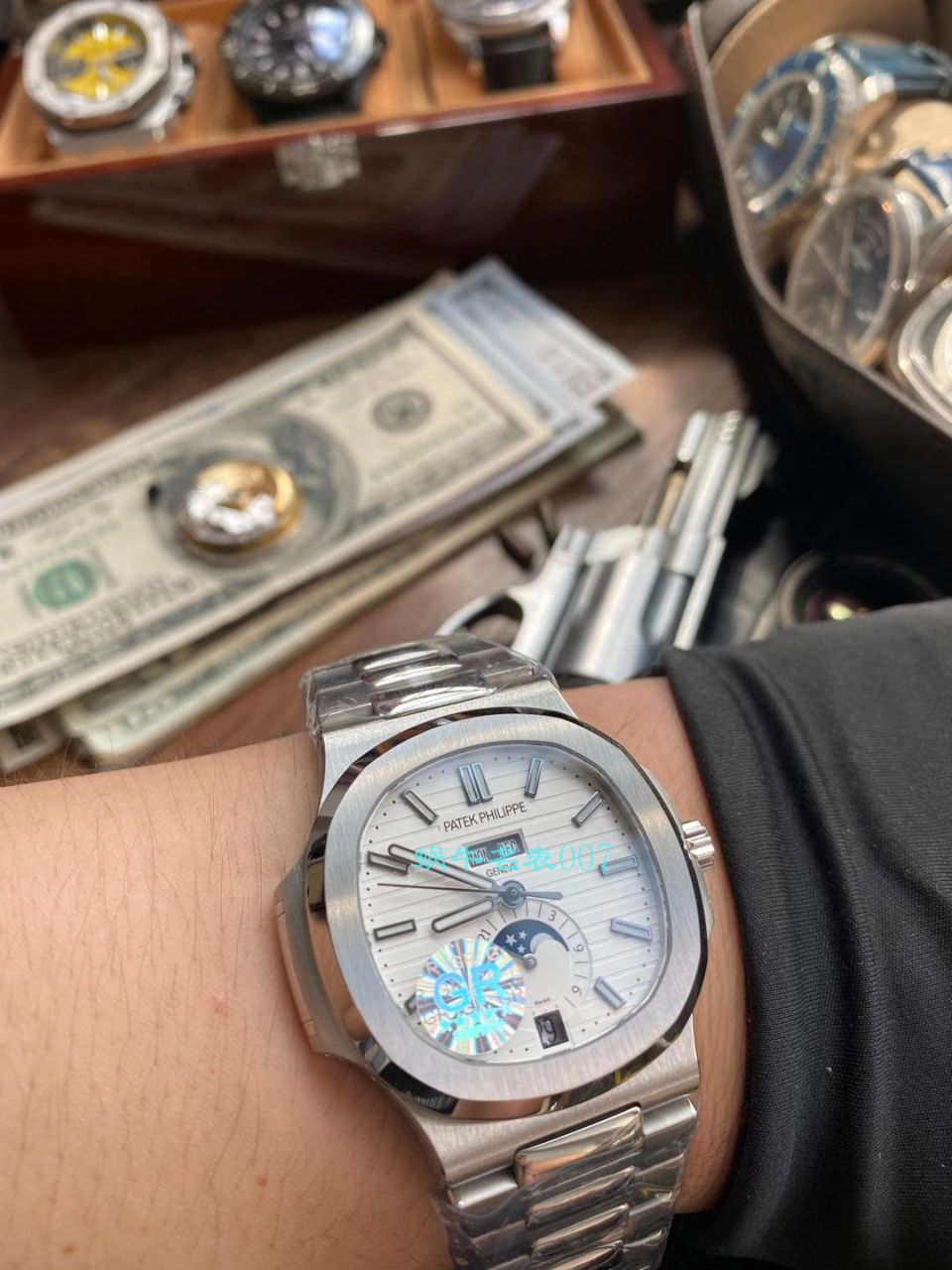 GR Factory  PATEK PHILIPPE  Nautilus 复刻高仿手表V2版本5726/1A-010 wrist watch  / BD328