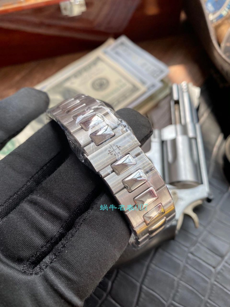 GR Factory 高仿 PATEK PHILIPPE PatekPhilippe手表多少钱 Nautilus V2真月相5726/1A-014皮带款 / BD326