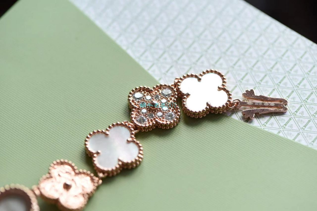 V&A Factory 梵克雅宝超A高仿手表VCARO8WW00,VCARO8SG00女表 / VCA012