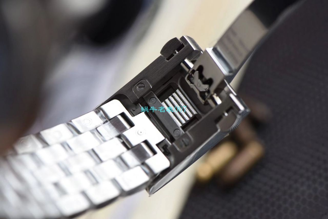 【 Video analysis 】V7 Factory  IWC  MARK XVII 钢带款 top 复刻高仿IW327002 wrist watch  / WG579