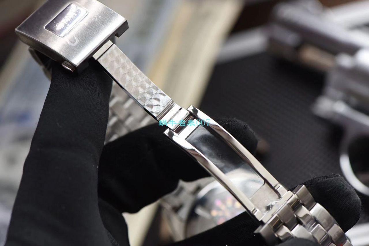 【 Video analysis 】V7 Factory  IWC  MARK XVII 钢带款 top 复刻高仿IW327002 wrist watch  / WG579