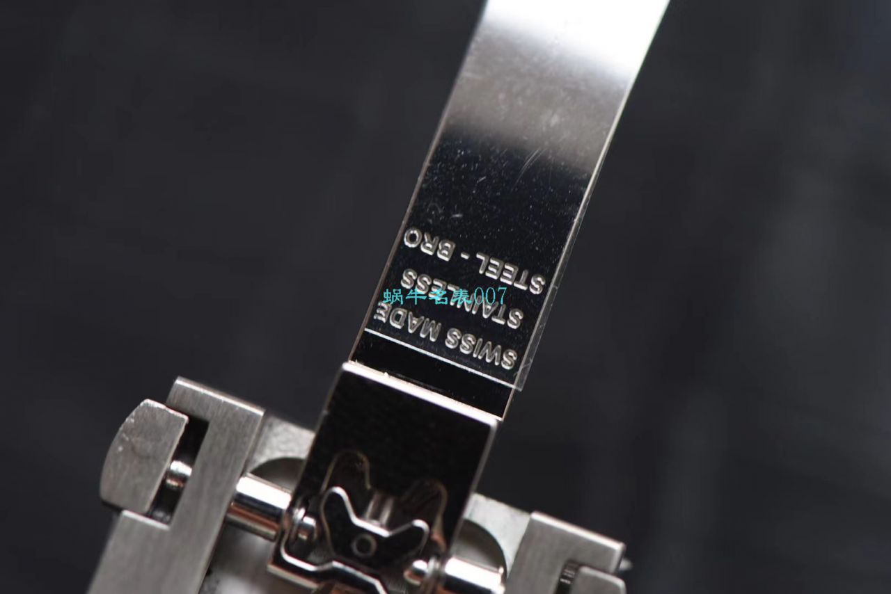 【 Video analysis 】V7 Factory  IWC  MARK XVII 钢带款 top 复刻高仿IW327002 wrist watch  / WG579