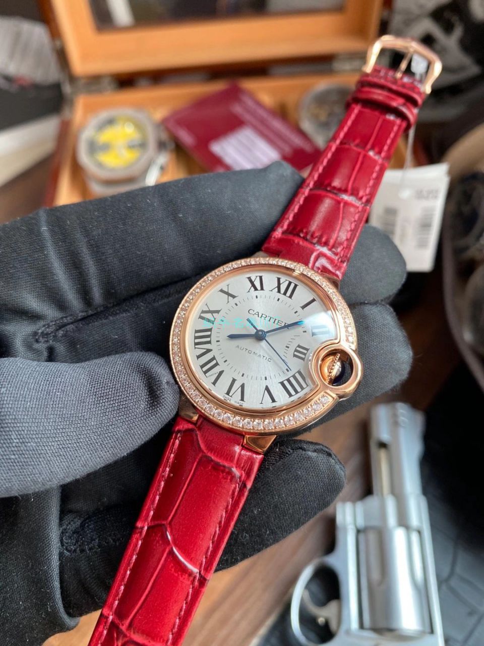 V6 Factory  Cartier  蓝气球女装WJBB0033 top 复刻高仿表 / K310