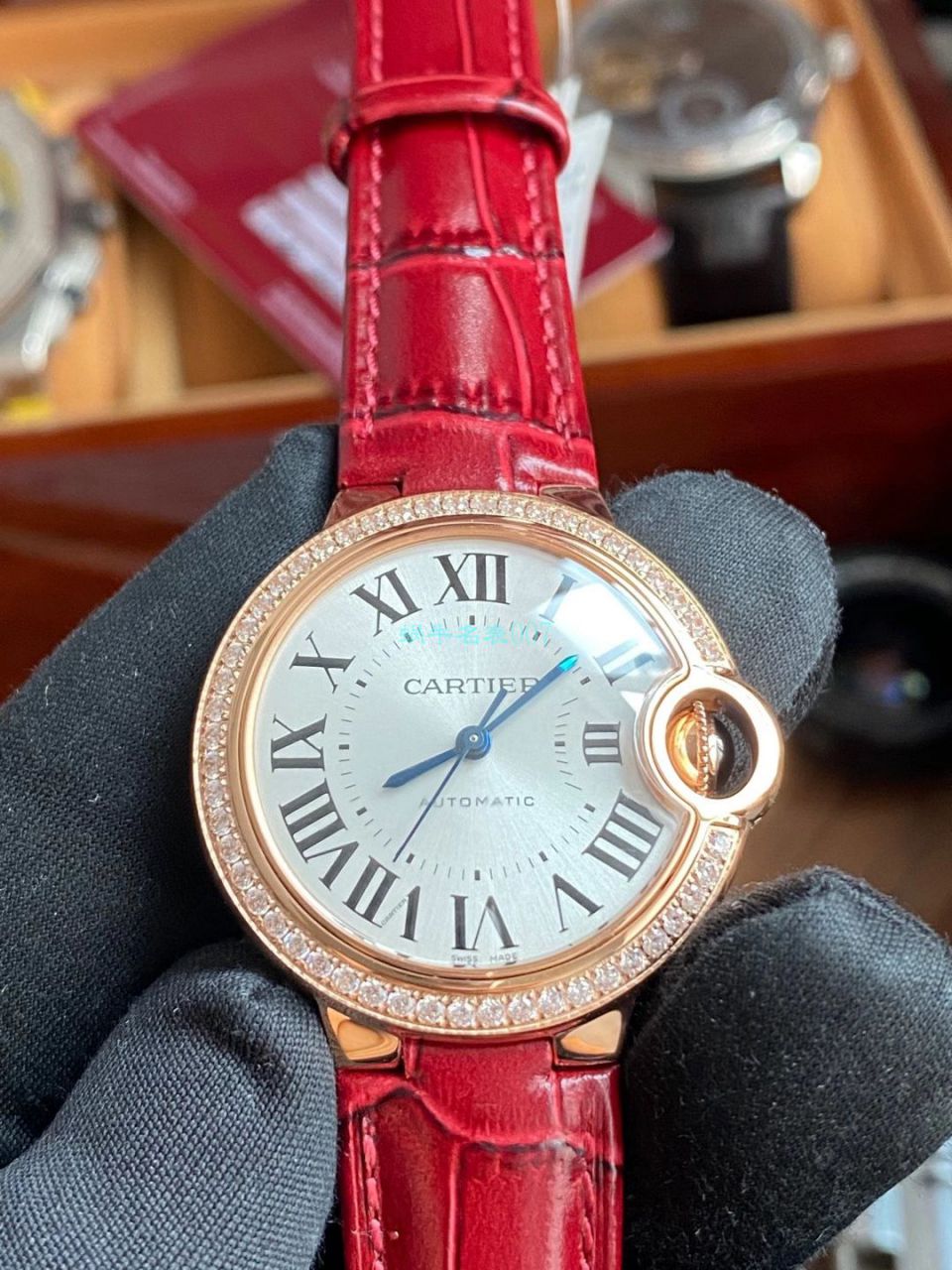 V6 Factory  Cartier  蓝气球女装WJBB0033 top 复刻高仿表 / K310