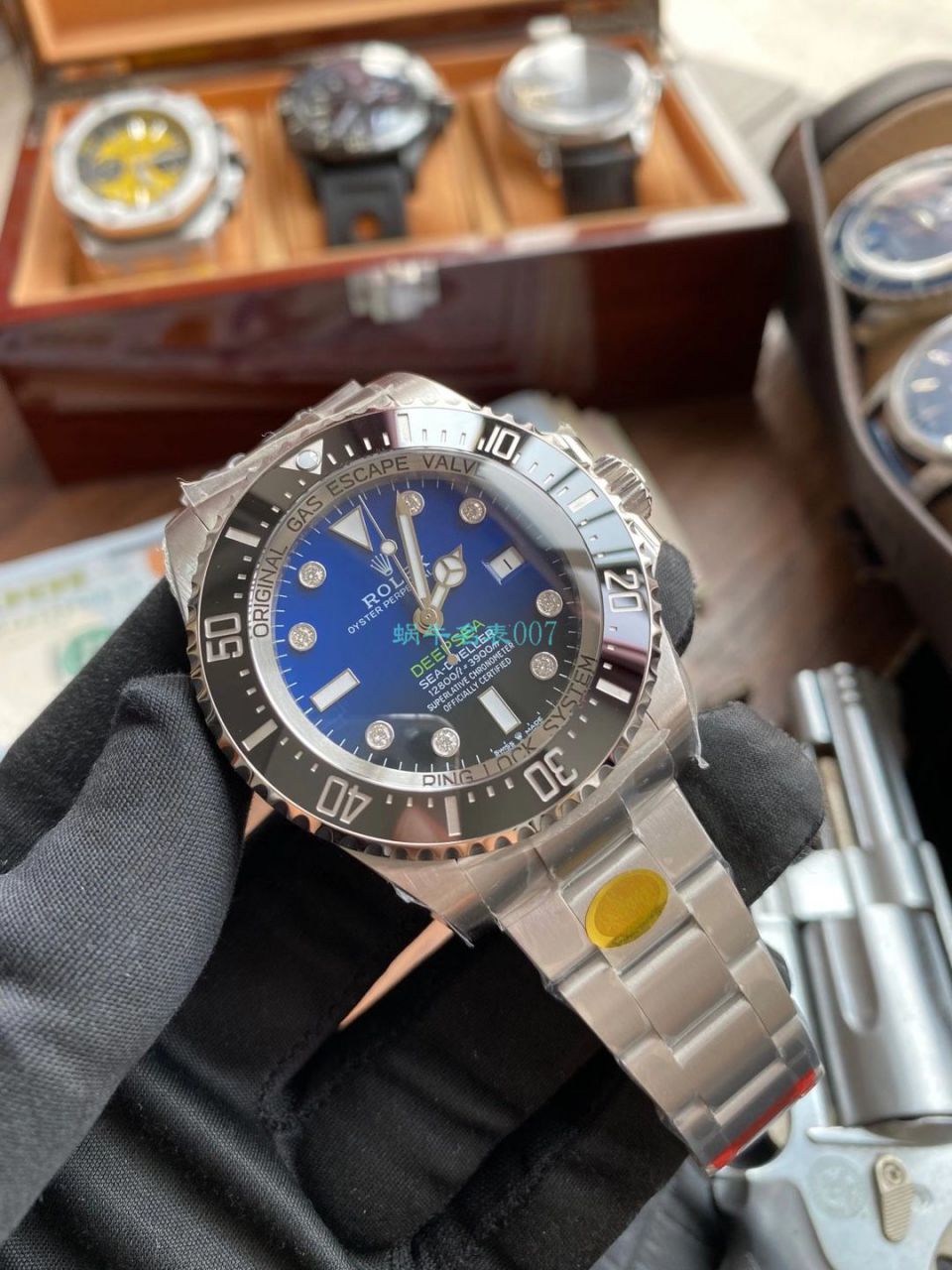 【真钻 copy customized 】 Rolex 渐变蓝鬼王手表m126660-0002订制8颗VS八心八箭真钻刻度 top 复刻高仿 / R658