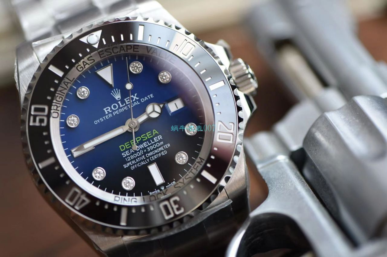 【真钻 copy customized 】 Rolex 渐变蓝鬼王手表m126660-0002订制8颗VS八心八箭真钻刻度 top 复刻高仿 / R658