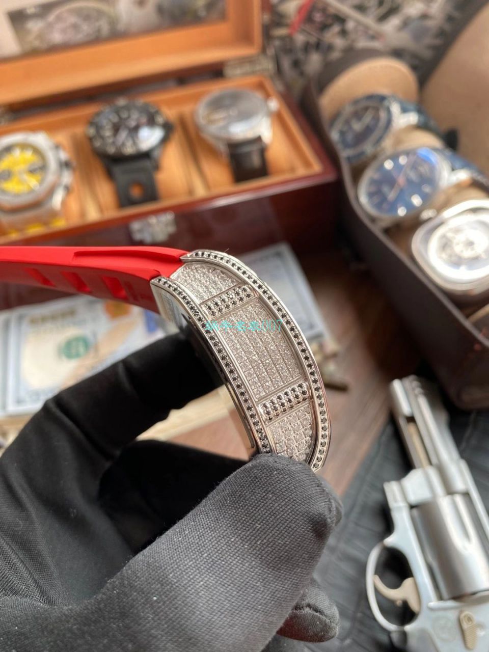  copy customized 款 RICHARD MILLE RM 51-01龙虎满钻真超A高仿 Tourbillon 手表 / RM 51-01