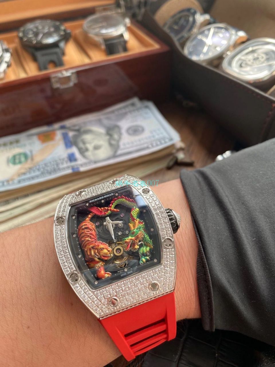  copy customized 款 RICHARD MILLE RM 51-01龙虎满钻真超A高仿 Tourbillon 手表 / RM 51-01