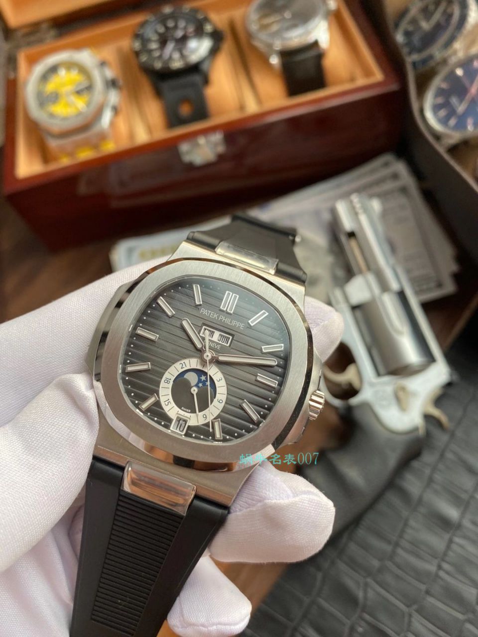 【 Video analysis 】GR Factory  PATEK PHILIPPE 真月相 Nautilus 1比1高仿复刻手表V2版本5726/1A-014 / BD332