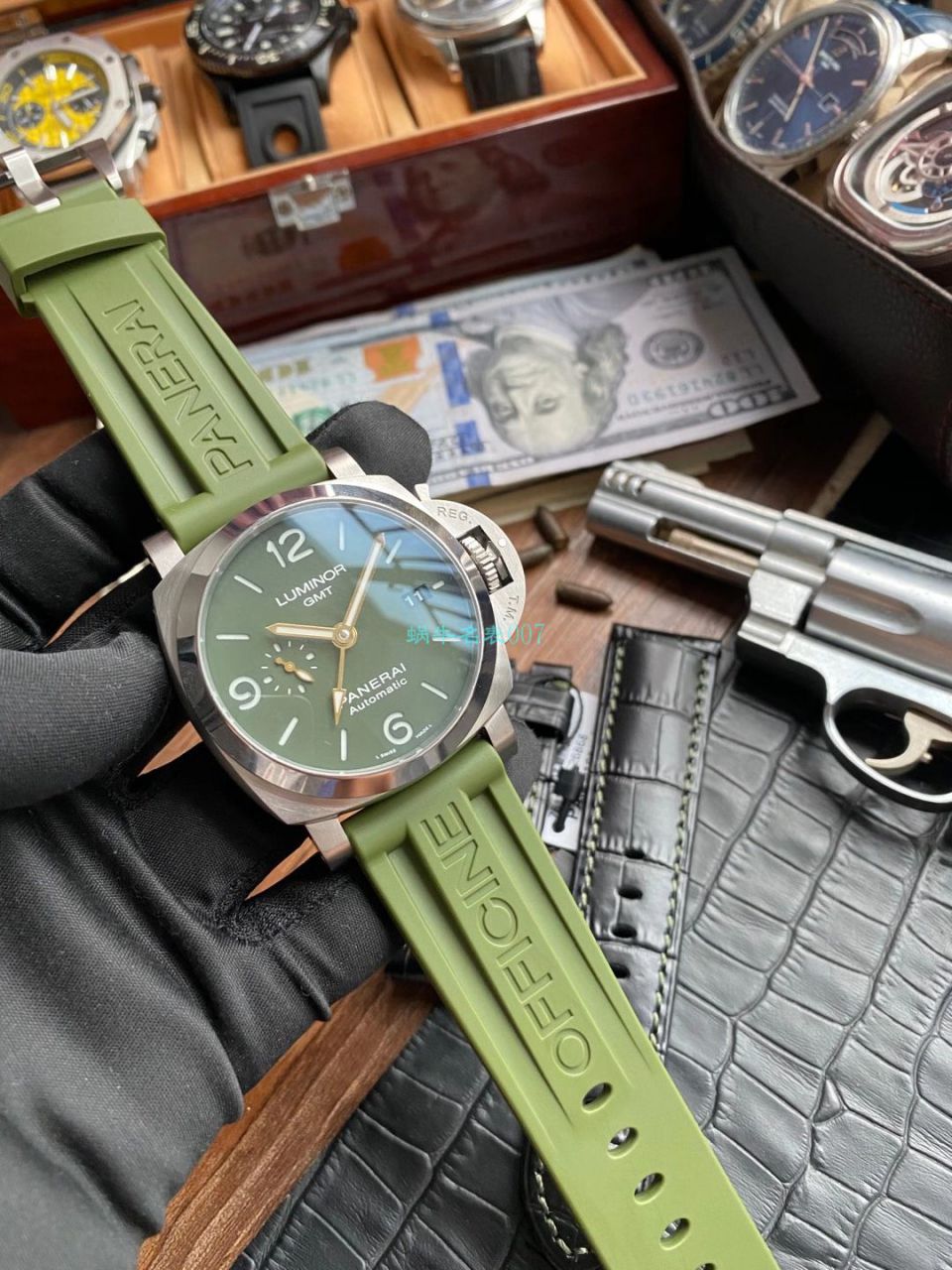 VS Factory Panerai PAM01056，PAM1056绿盘GMT复刻高仿手表 / PAM1056