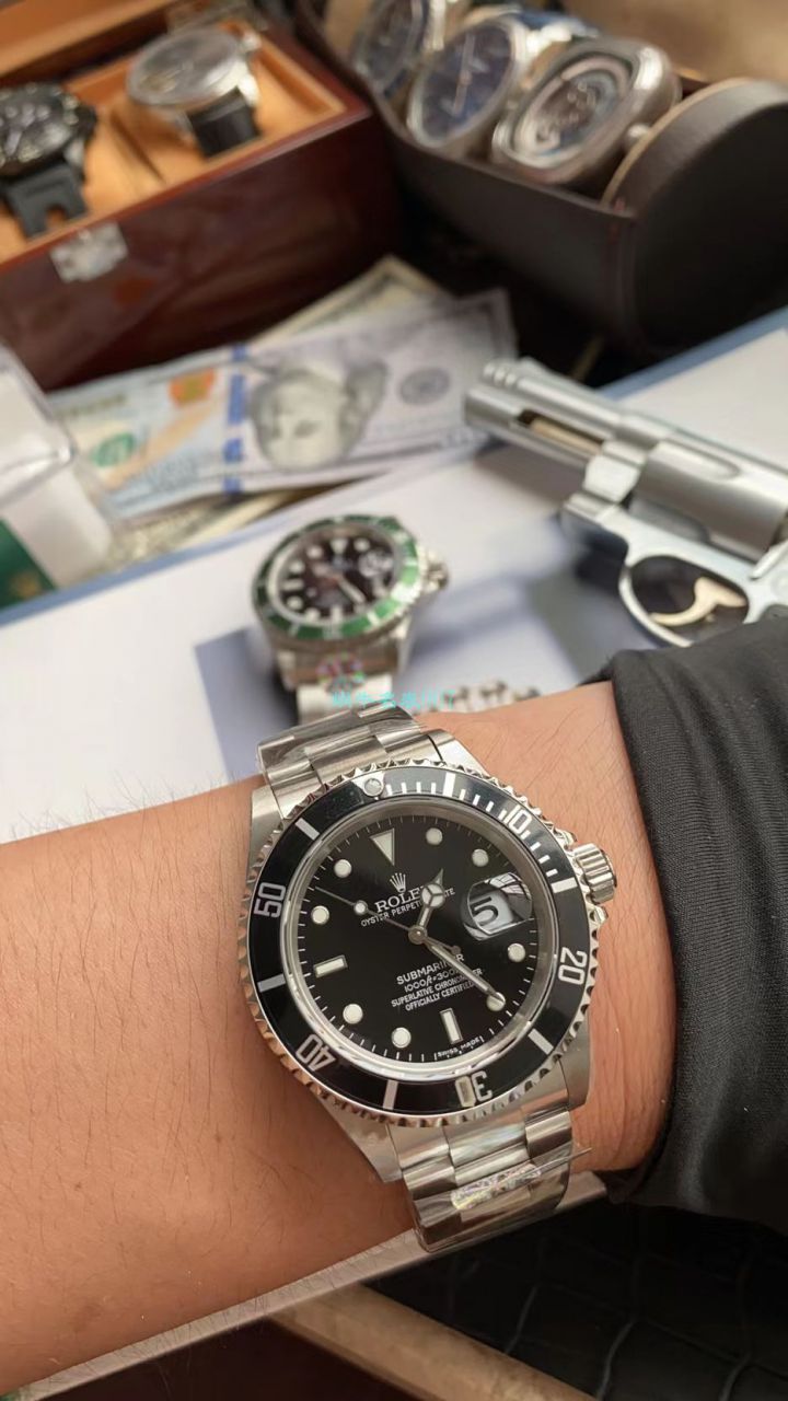 AR Factory  Rolex ROLEX复古 Submariner SUB 16610超A高仿手表 / R666