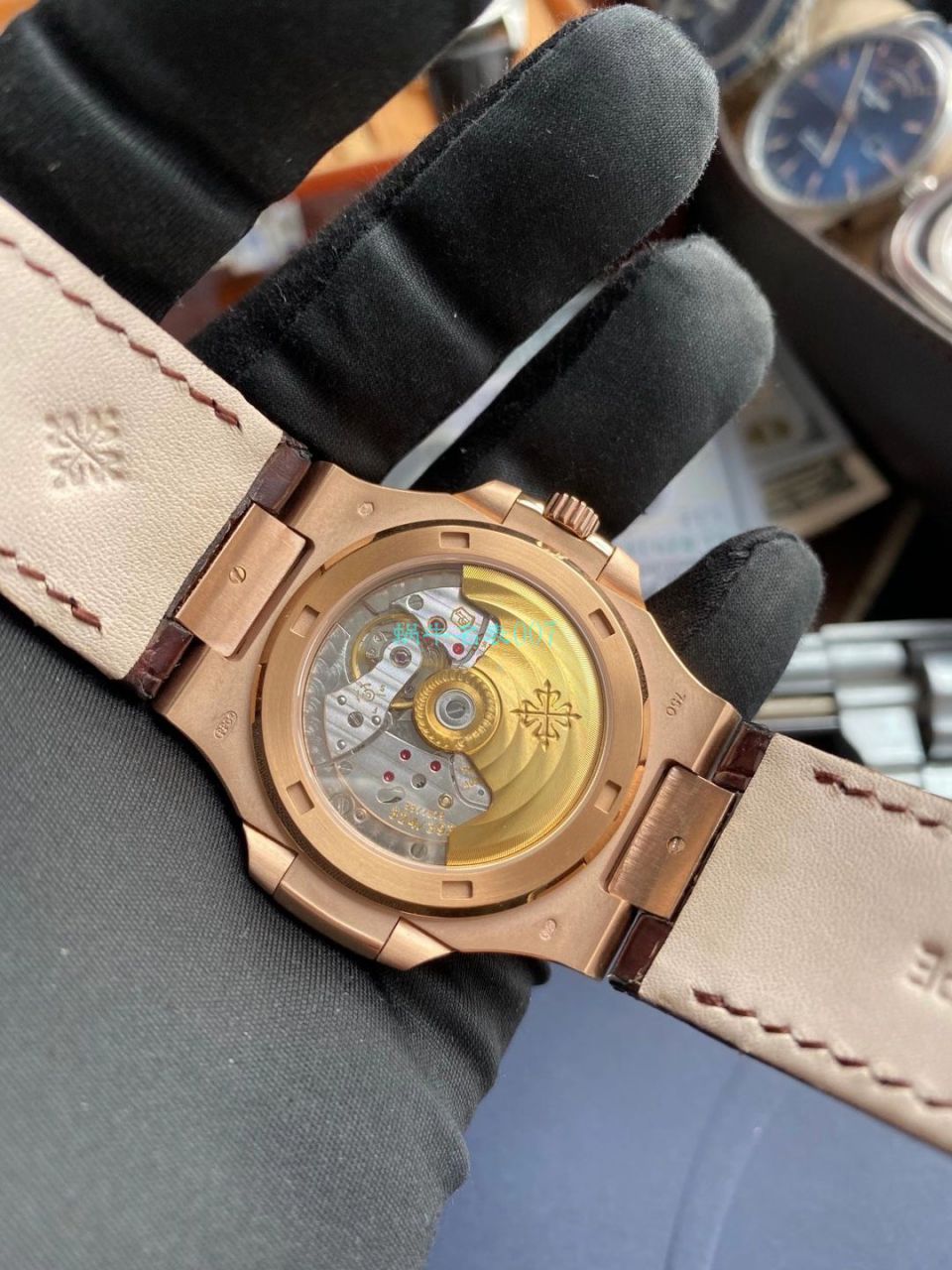 PPF Factory V4 Nautilus  top 复刻高仿PP PATEK PHILIPPE 5711R 玫瑰金 wrist watch  / BD300