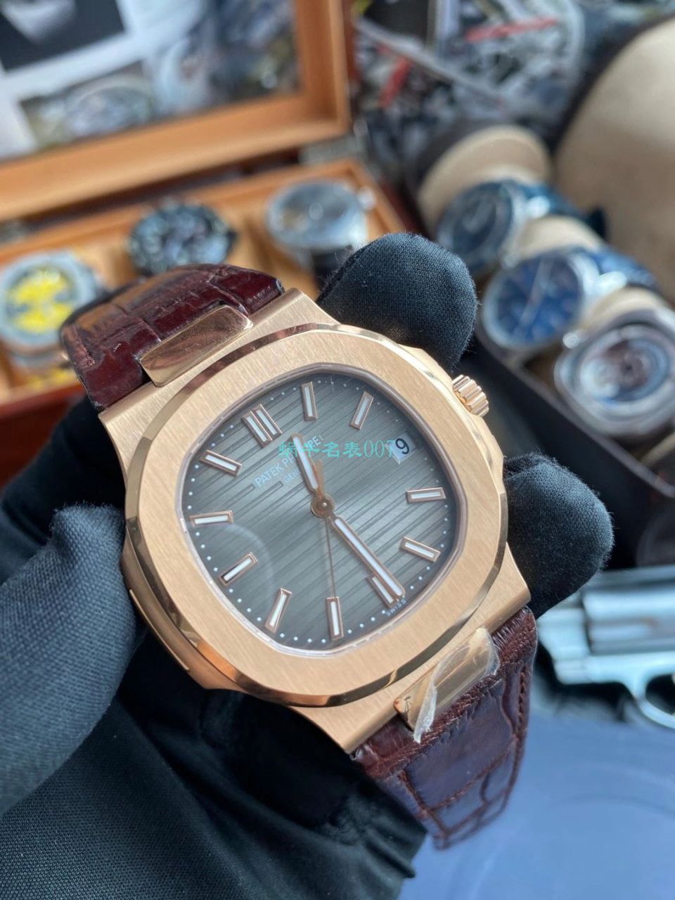 PPF Factory  PATEK PHILIPPE  Nautilus V4版超A高仿手表5711R 玫瑰金 wrist watch  / BD336
