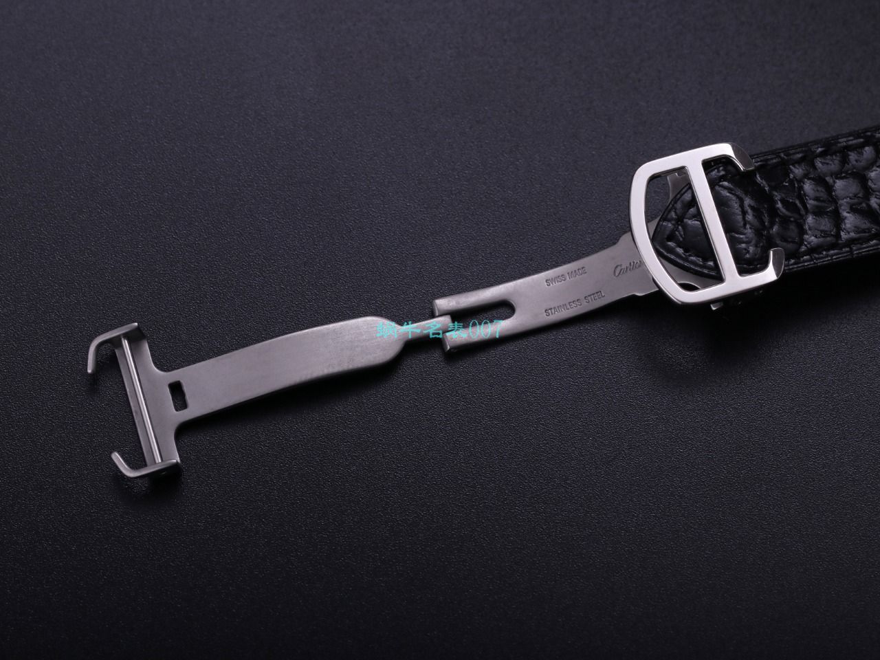 V9 Factory  Cartier  坦克系列 top 高精仿手表W5200028（超大号） wrist watch  / K315
