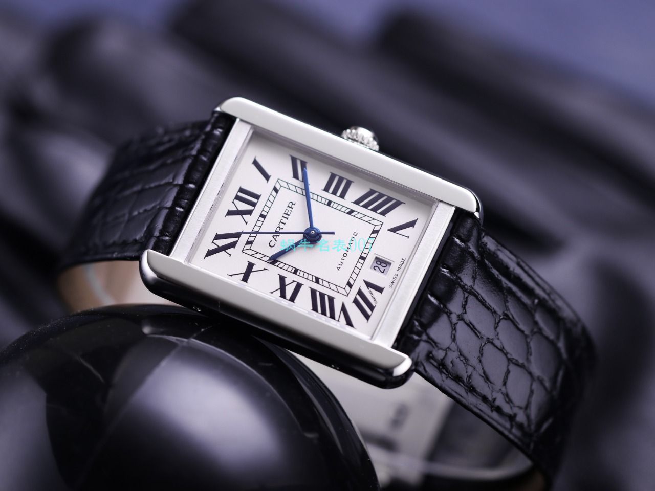 V9 Factory  Cartier  坦克系列 top 高精仿手表W5200028（超大号） wrist watch  / K315
