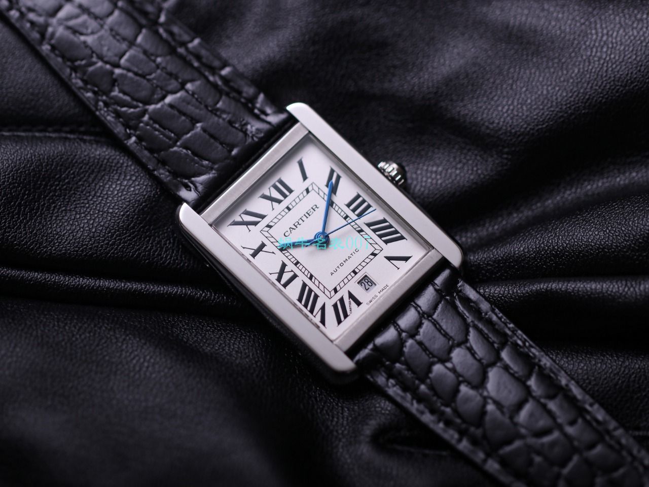 V9 Factory  Cartier  坦克系列 top 高精仿手表W5200028（超大号） wrist watch  / K315