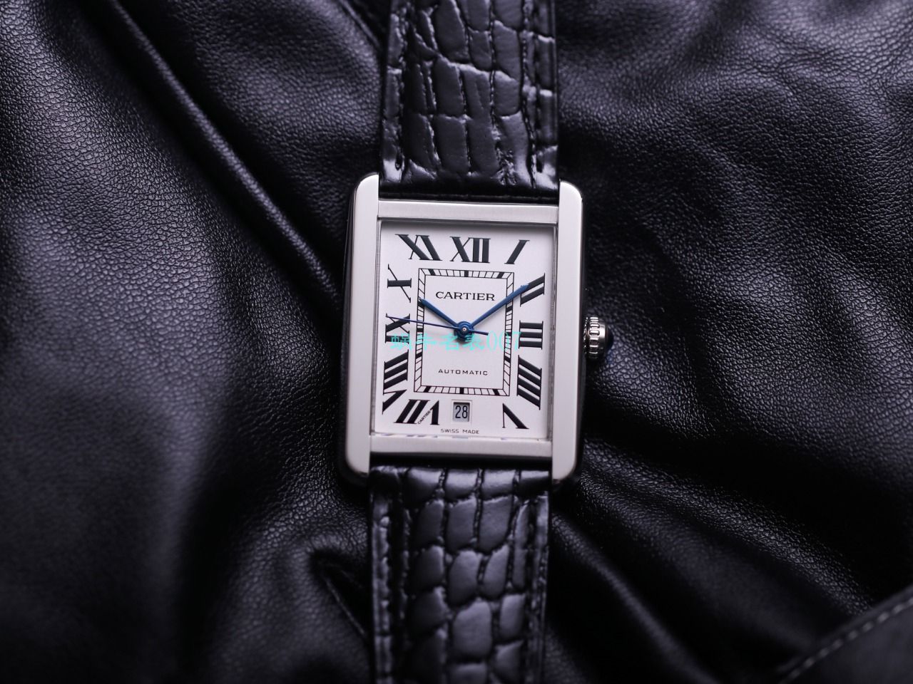 V9 Factory  Cartier  坦克系列 top 高精仿手表W5200028（超大号） wrist watch  / K315