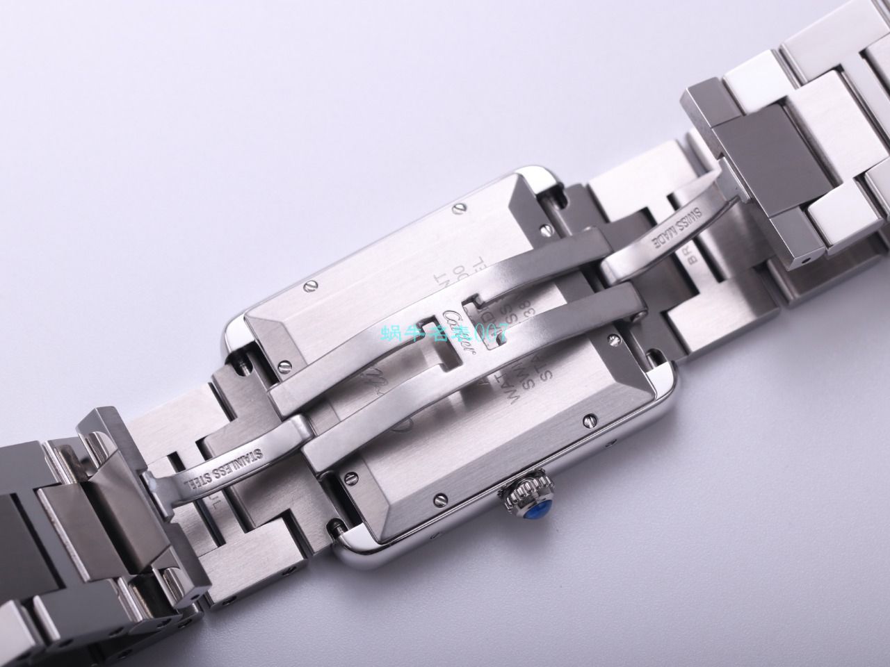 V9 Factory  Cartier  坦克系列 top 高精仿手表W5200028（超大号） wrist watch  / K315