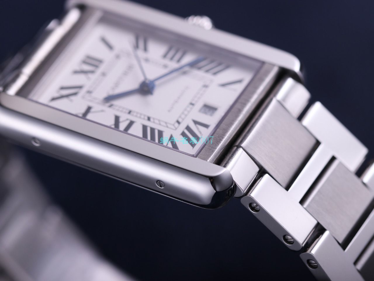 V9 Factory  Cartier  坦克系列 top 高精仿手表W5200028（超大号） wrist watch  / K315