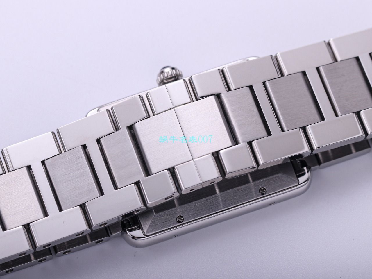 V9 Factory  Cartier  坦克系列 top 高精仿手表W5200028（超大号） wrist watch  / K315