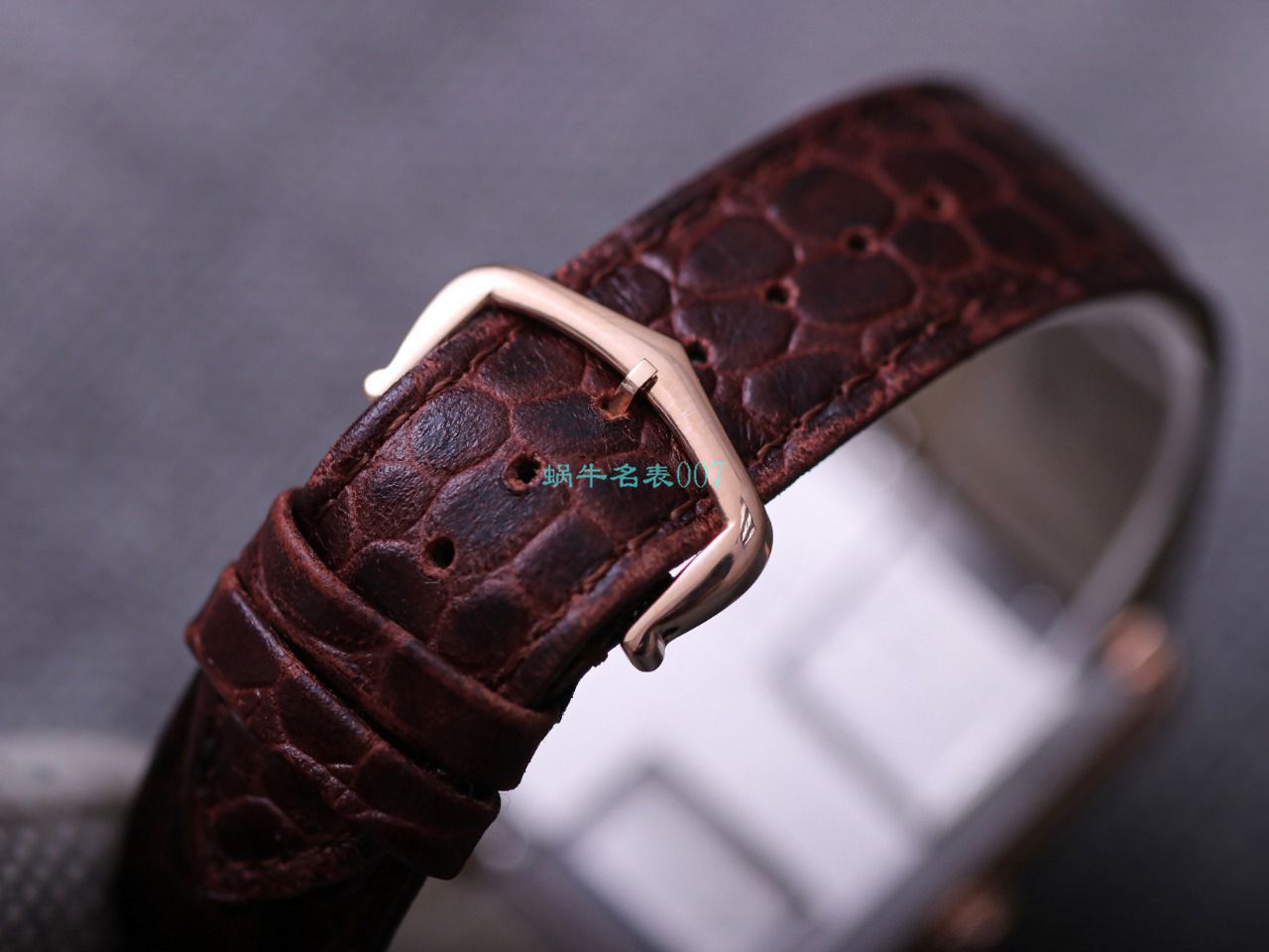 V9 Factory  Cartier  坦克系列 top 高精仿手表W5200028（超大号） wrist watch  / K315
