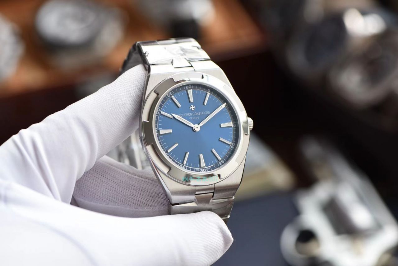 XF Factory Vacheron Constantin   Overseas 系列2000V超A复刻高仿手表海外特别版骚蓝 / JS231