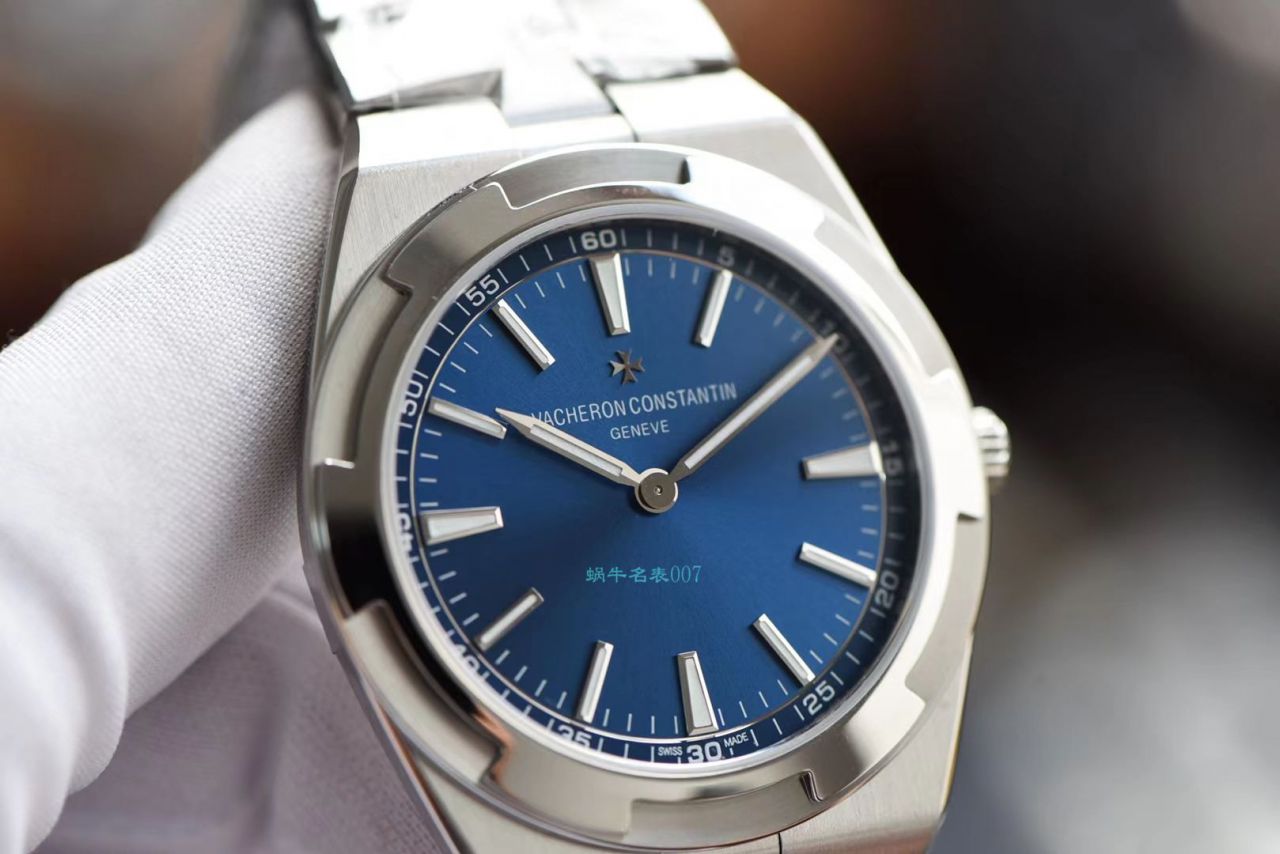 XF Factory Vacheron Constantin   Overseas 系列2000V超A复刻高仿手表海外特别版骚蓝 / JS231