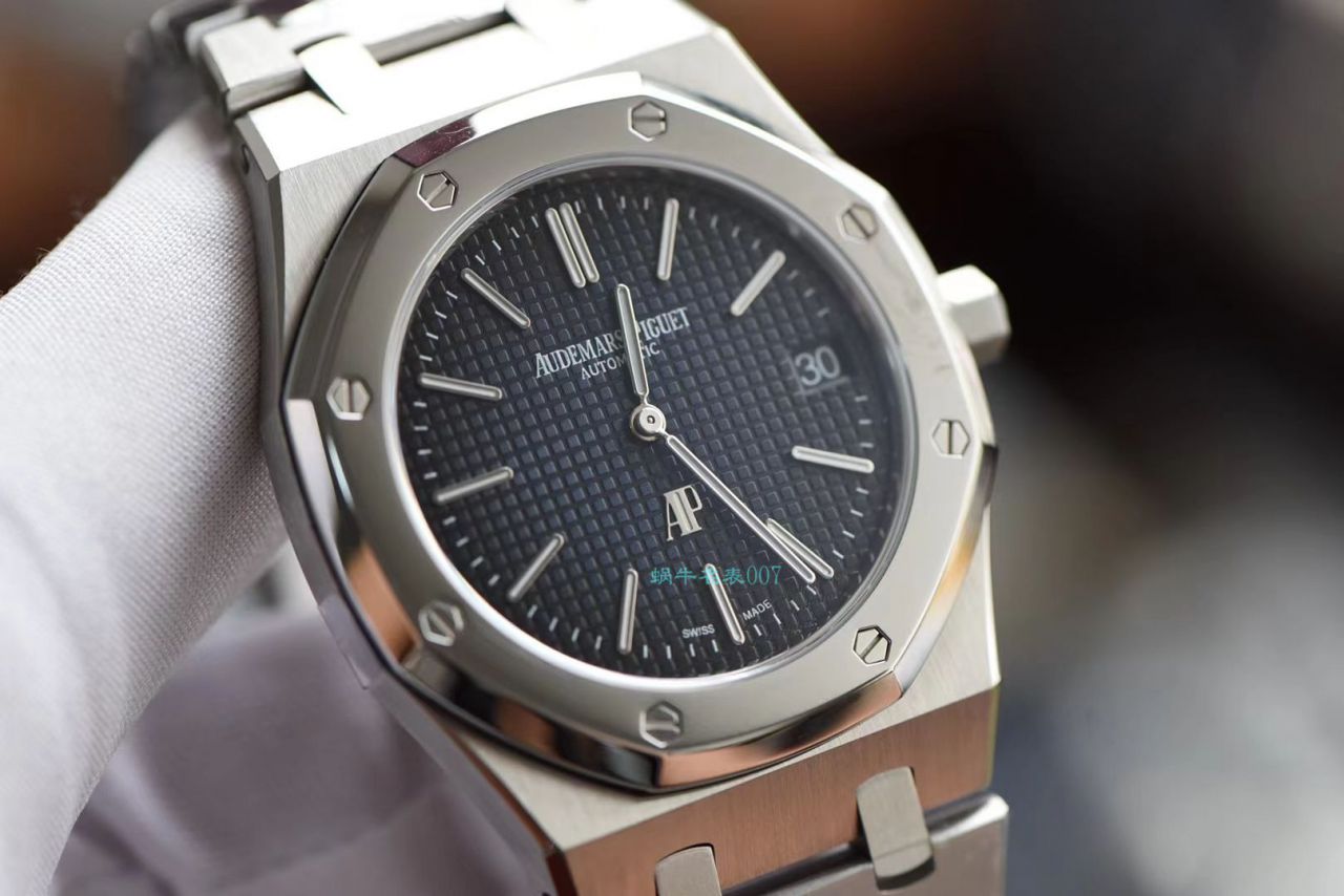 XF Factory 超A高仿APAudemars Piguet 手表皇家橡树15202IP.OO.1240IP.01超薄烟熏蓝 copy customized 限量版 / AP210