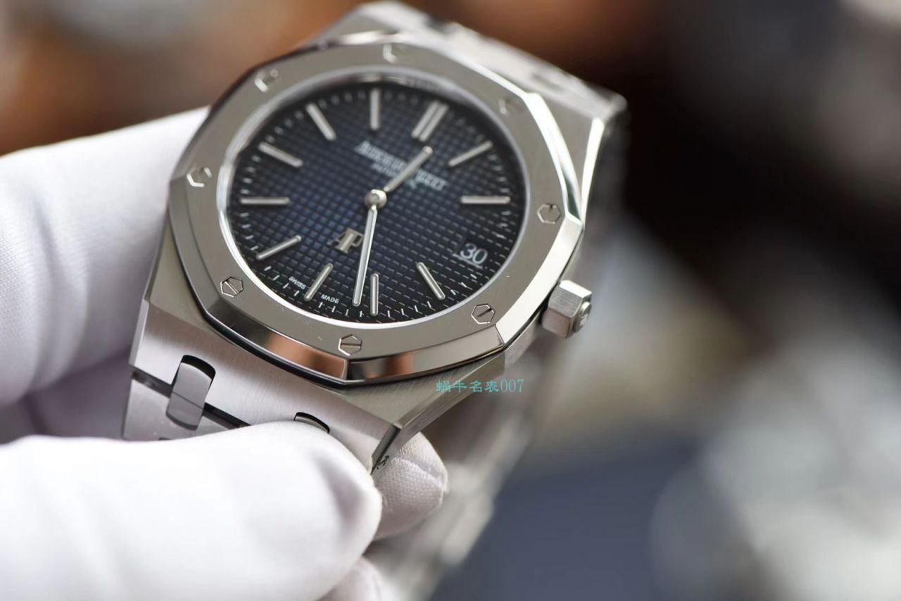 XF Factory 超A高仿APAudemars Piguet 手表皇家橡树15202IP.OO.1240IP.01超薄烟熏蓝 copy customized 限量版 / AP210