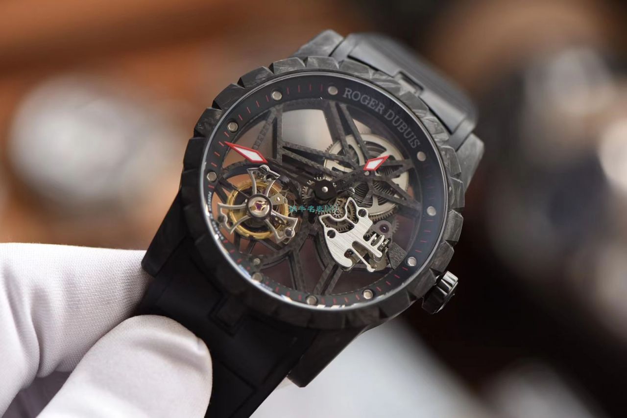 BBR Factory 最新Roger Dubuis王者系列 carbon fiber  Tourbillon 1比1复刻高仿手表DBEX0577 wrist watch  / LJ090