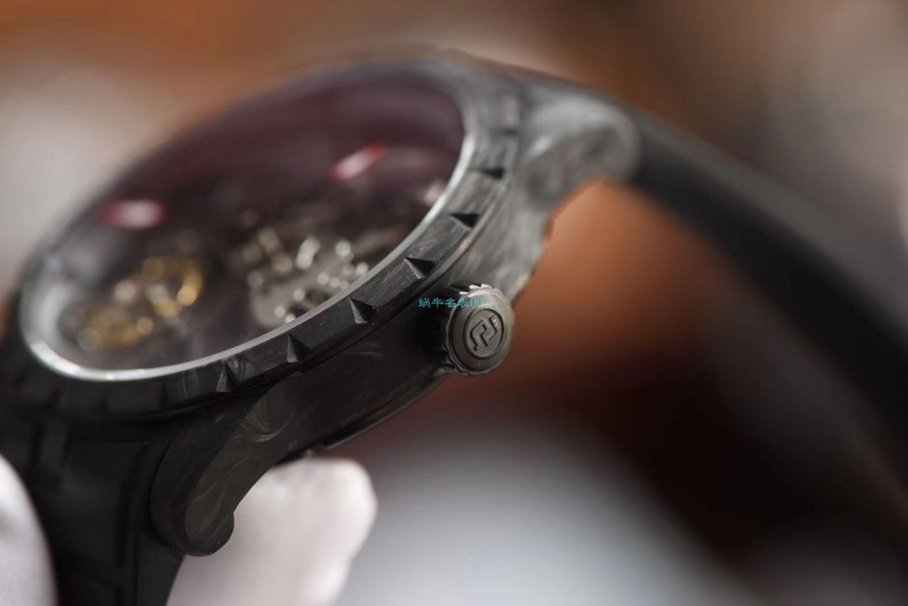 BBR Factory 最新Roger Dubuis王者系列 carbon fiber  Tourbillon 1比1复刻高仿手表DBEX0577 wrist watch  / LJ090