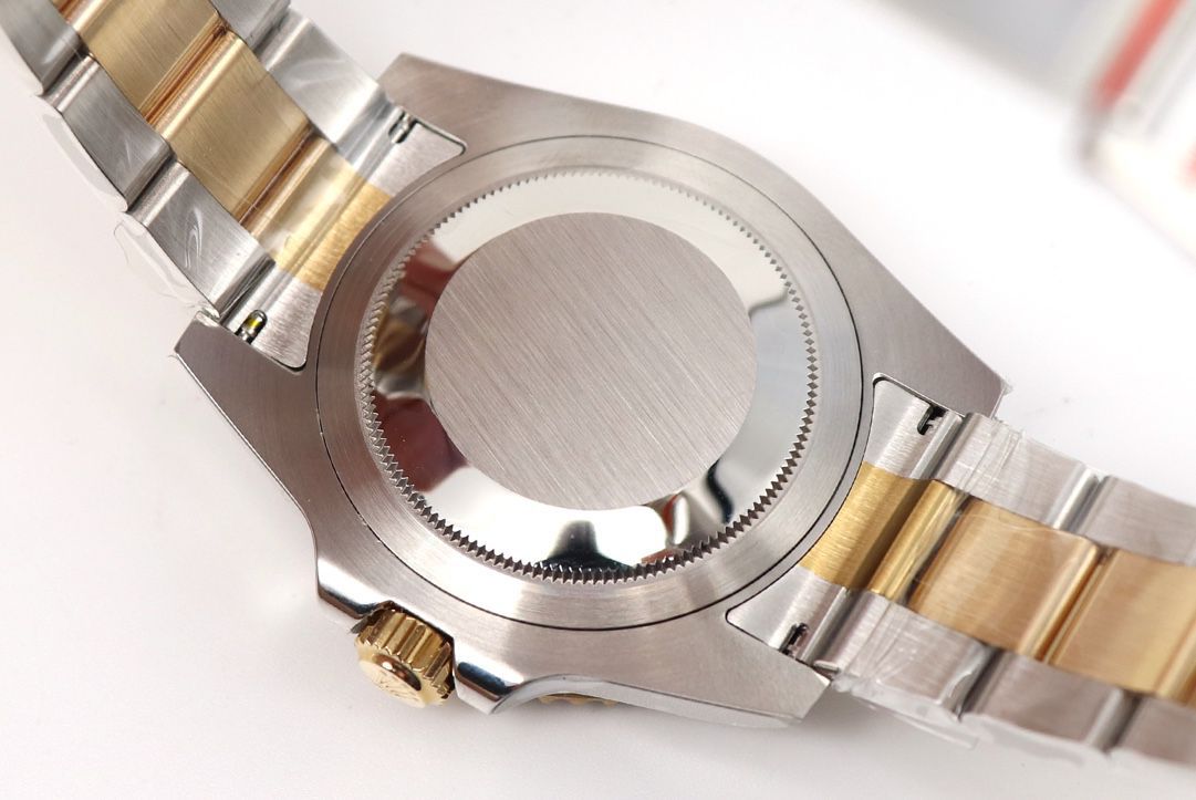【 Video analysis 】AR Factory 1比1高仿 Rolex 间金 GMT MASTER II手表116713-LN-78203 wrist watch  / R676