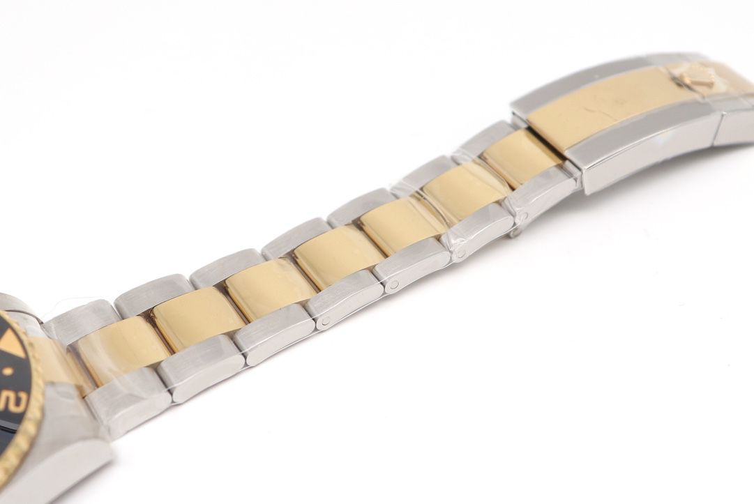 【 Video analysis 】AR Factory 1比1高仿 Rolex 间金 GMT MASTER II手表116713-LN-78203 wrist watch  / R676