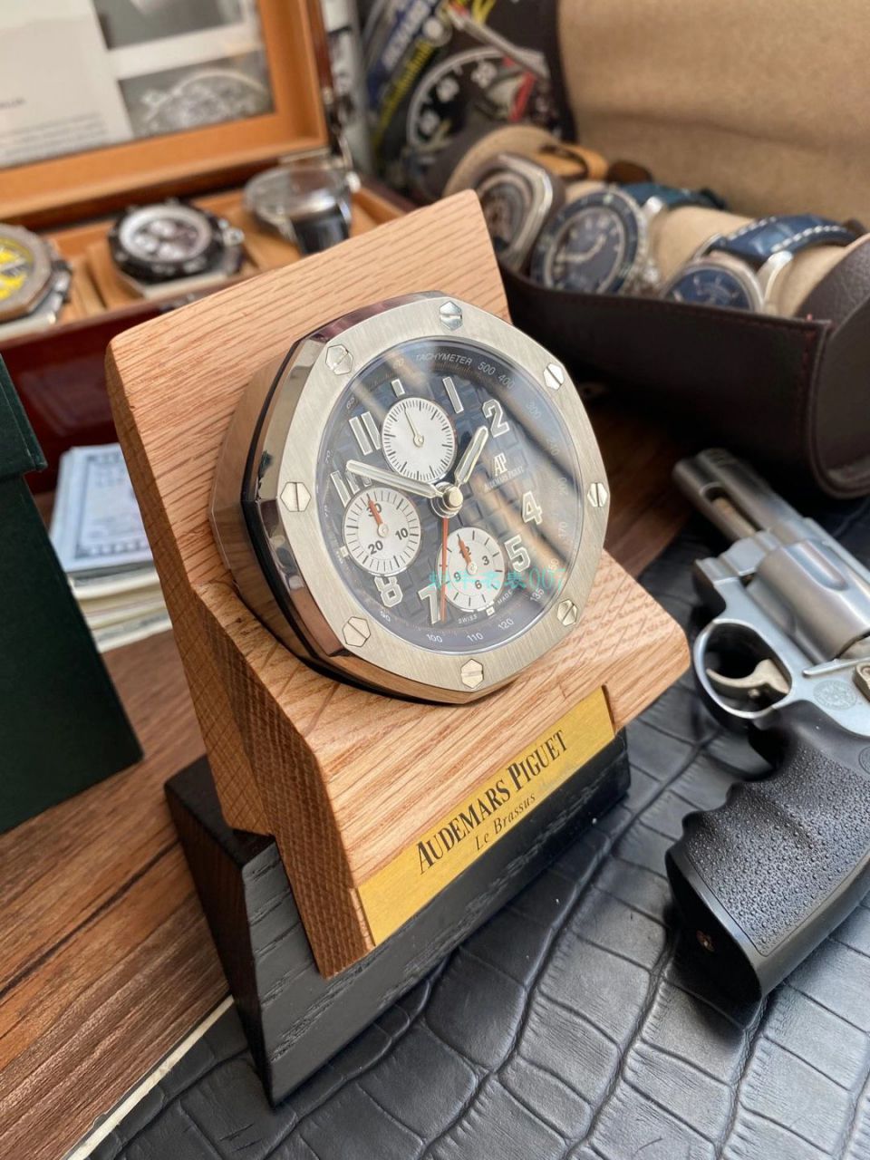 CK Factory Audemars PiguetAudemars Piguet  Royal Oak Offshore 26470经典致敬桌钟座钟 wrist watch  / AP219
