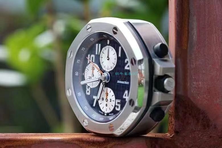 CK Factory Audemars PiguetAudemars Piguet  Royal Oak Offshore 26470经典致敬桌钟座钟 wrist watch  / AP219