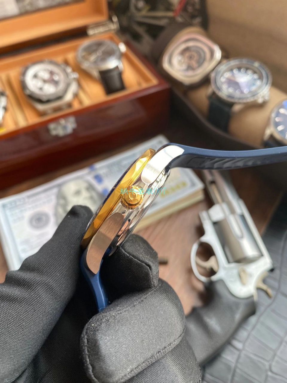 VS Factory OMEGA Seamaster 300米间黄金蓝盘1比1超A复刻手表210.22.42.20.03.001 wrist watch  / VS781