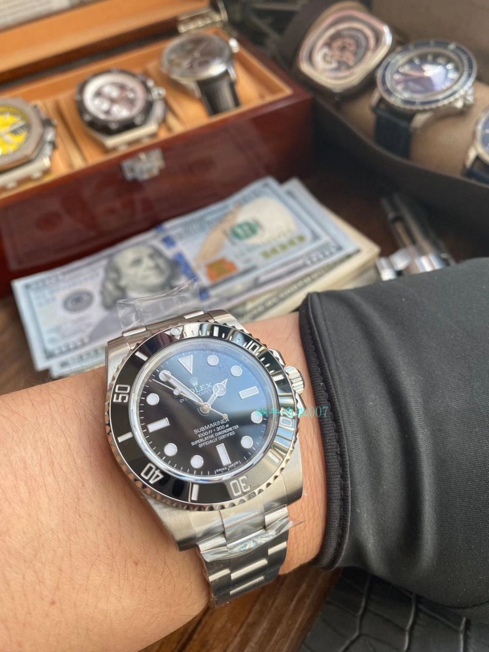 AR Factory  Rolex  Submariner 型1比1高仿手表无日历无历 Submariner 114060-97200 黑盘 wrist watch  / R677