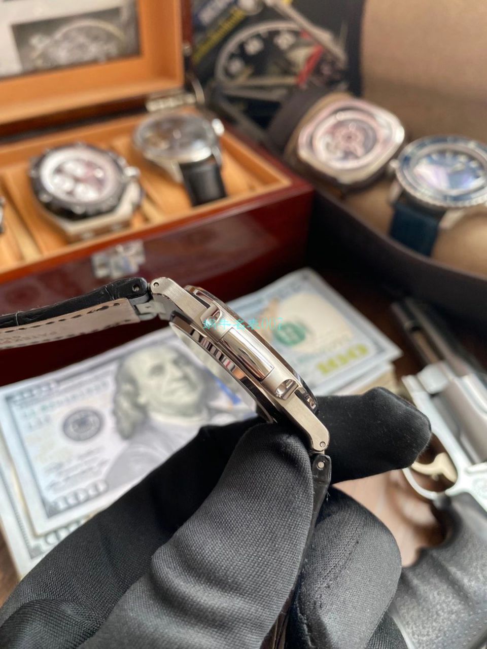 GR Factory V2版本1比1超A复刻高仿手表 PATEK PHILIPPE  Nautilus 5711/1A-011 wrist watch  / BD353