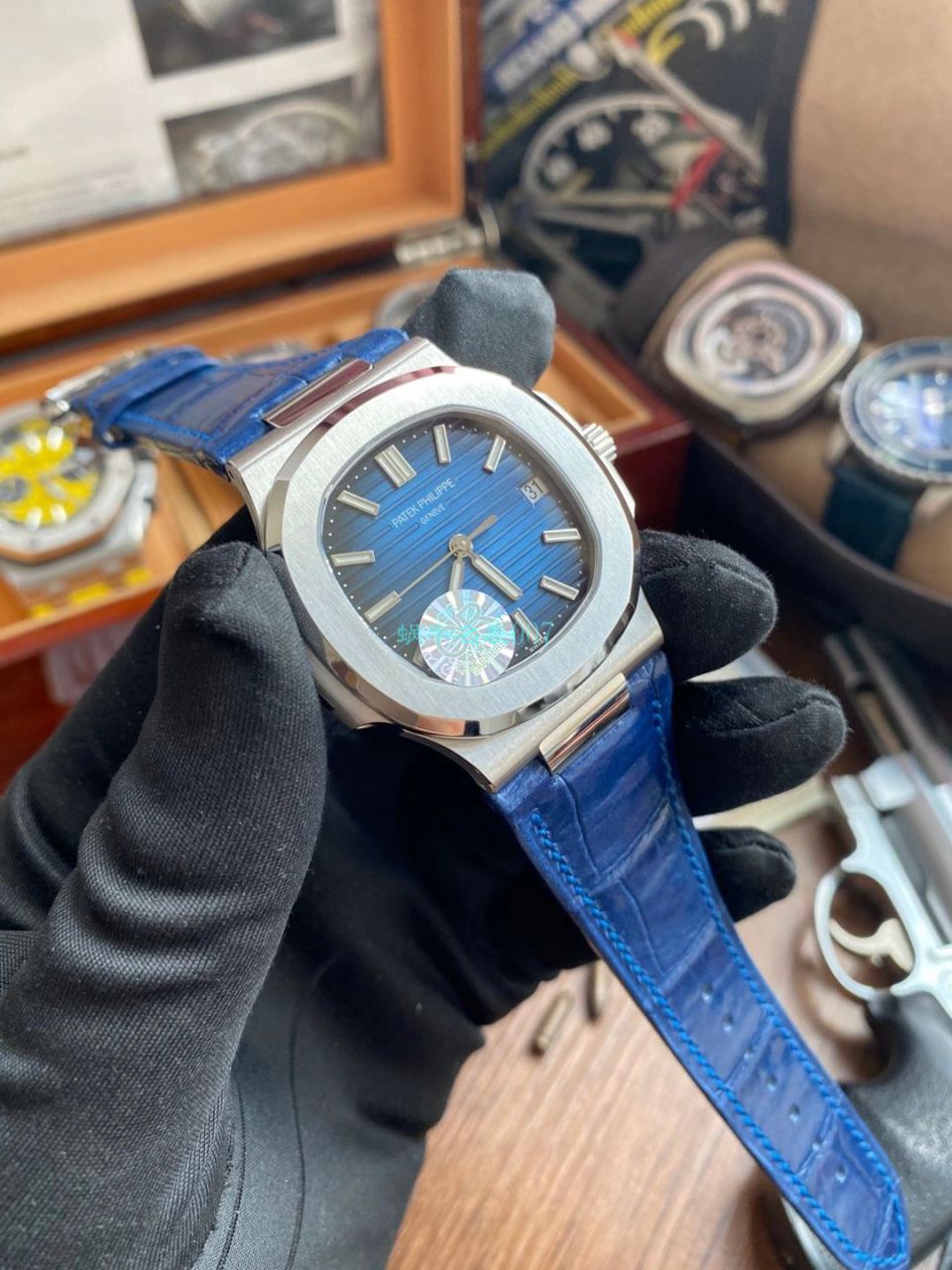 GR Factory V2版本1比1超A复刻高仿手表 PATEK PHILIPPE  Nautilus 5711/1A-011 wrist watch  / BD353
