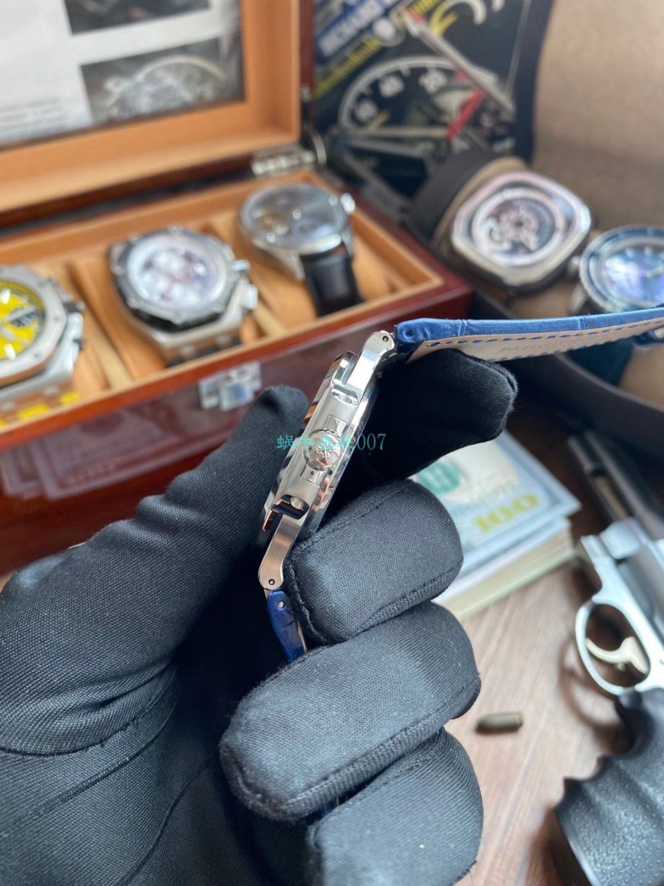 GR Factory V2版本1比1超A复刻高仿手表 PATEK PHILIPPE  Nautilus 5711/1A-011 wrist watch  / BD353