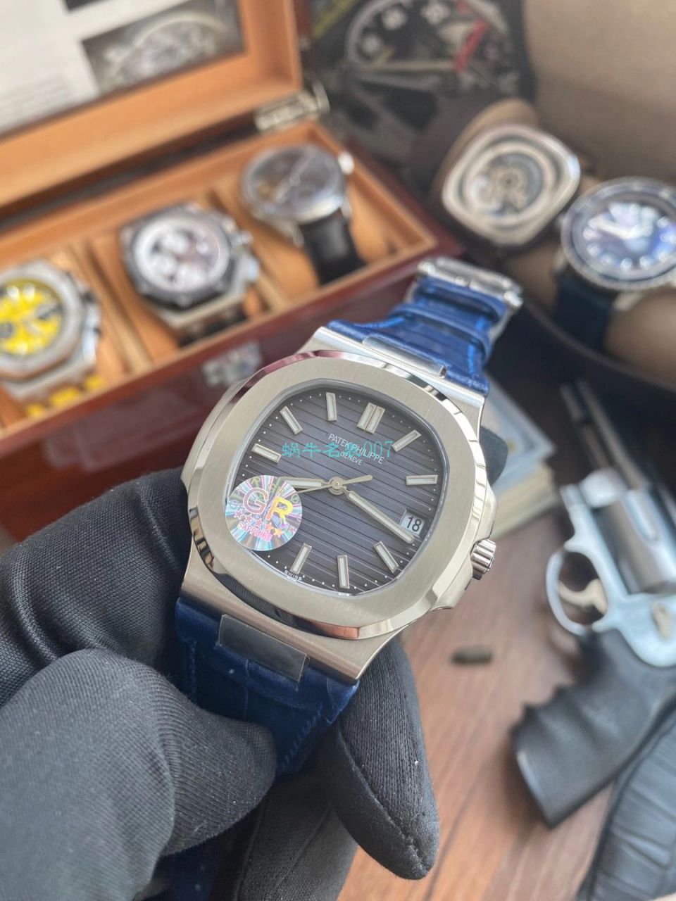 GR Factory V2版本1比1超A复刻高仿手表 PATEK PHILIPPE  Nautilus 5711/1A-011 wrist watch  / BD353