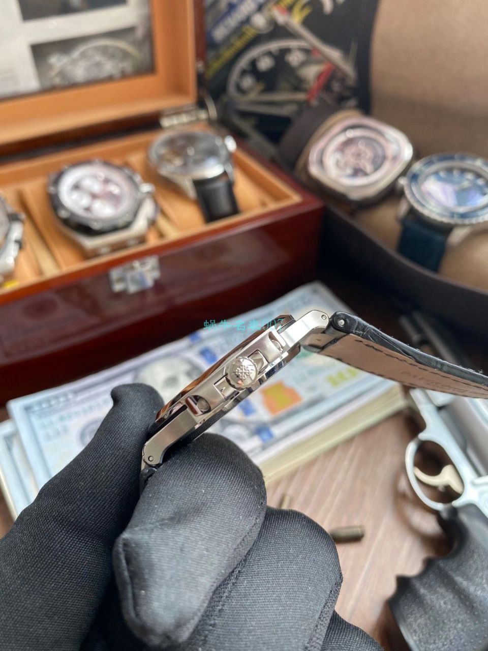 GR Factory V2版本1比1超A复刻高仿手表 PATEK PHILIPPE  Nautilus 5711/1A-011 wrist watch  / BD353