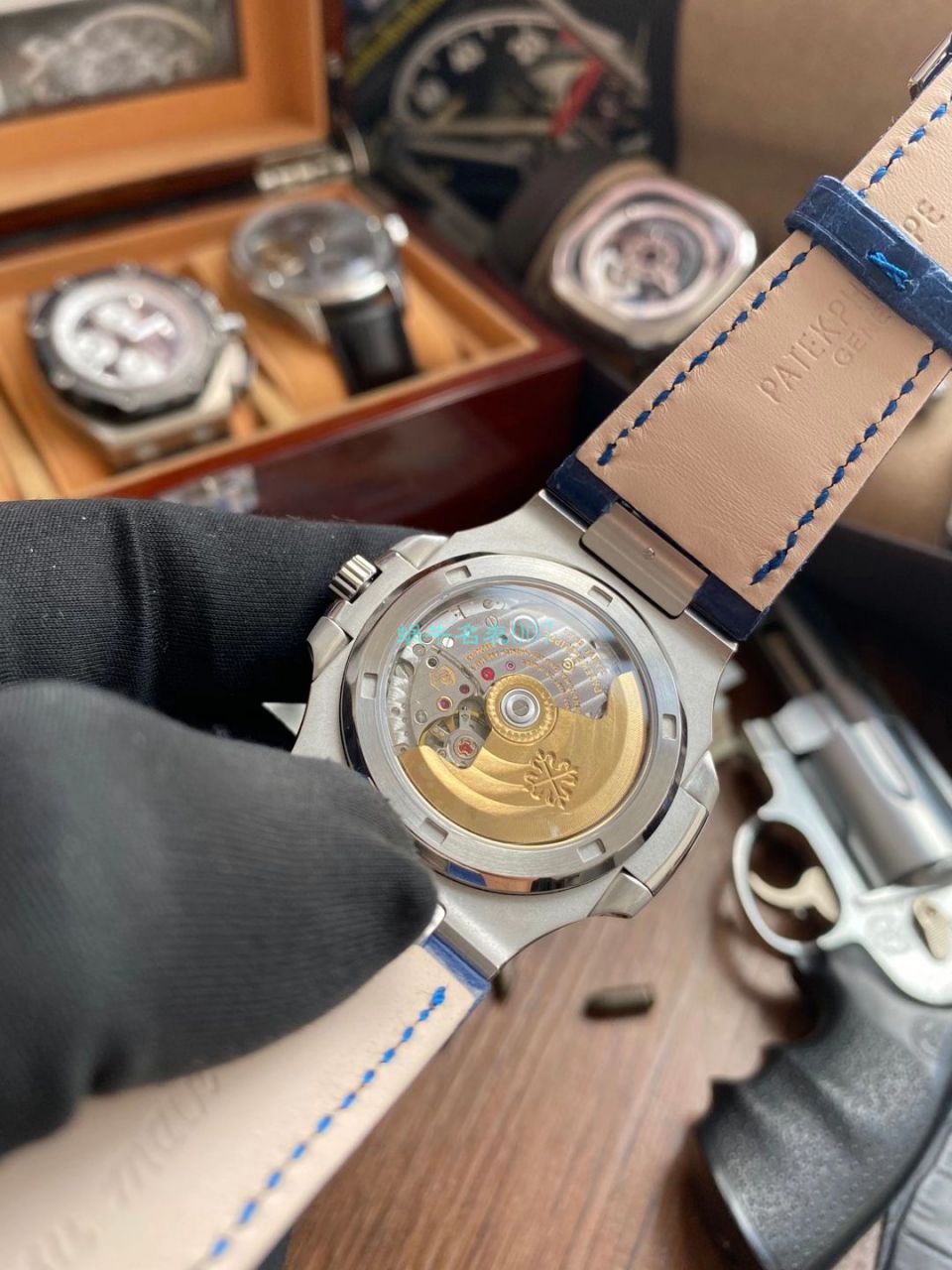 GR Factory V2版本1比1超A精仿手表 PATEK PHILIPPE  Nautilus 5711G 白金 wrist watch  / BD339